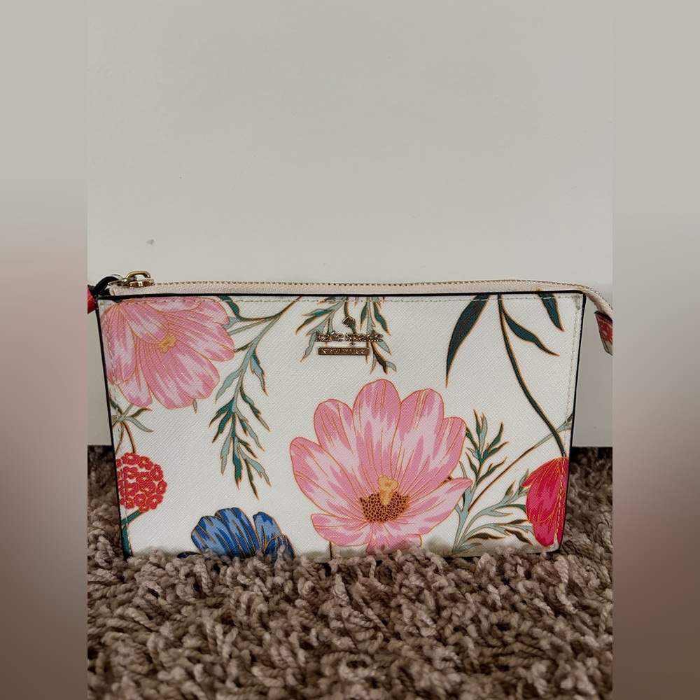 Kate Spade floral pouchett